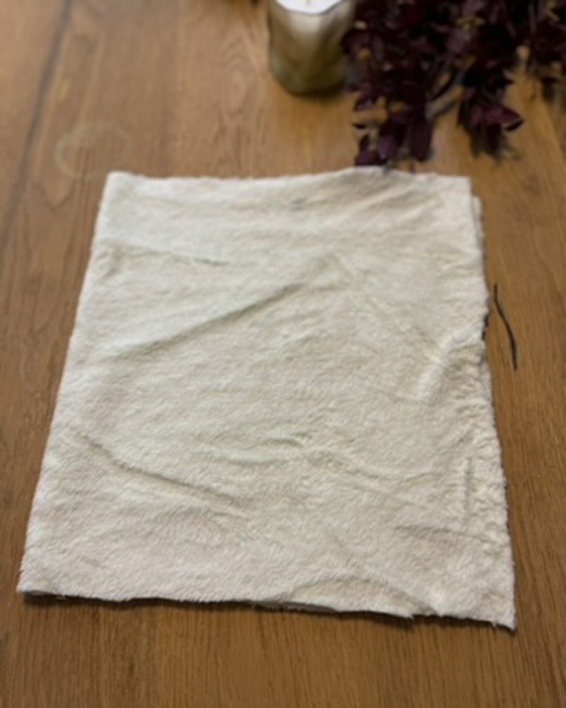 DIY Kürbis Kissen, Stoff zusammen nähen.