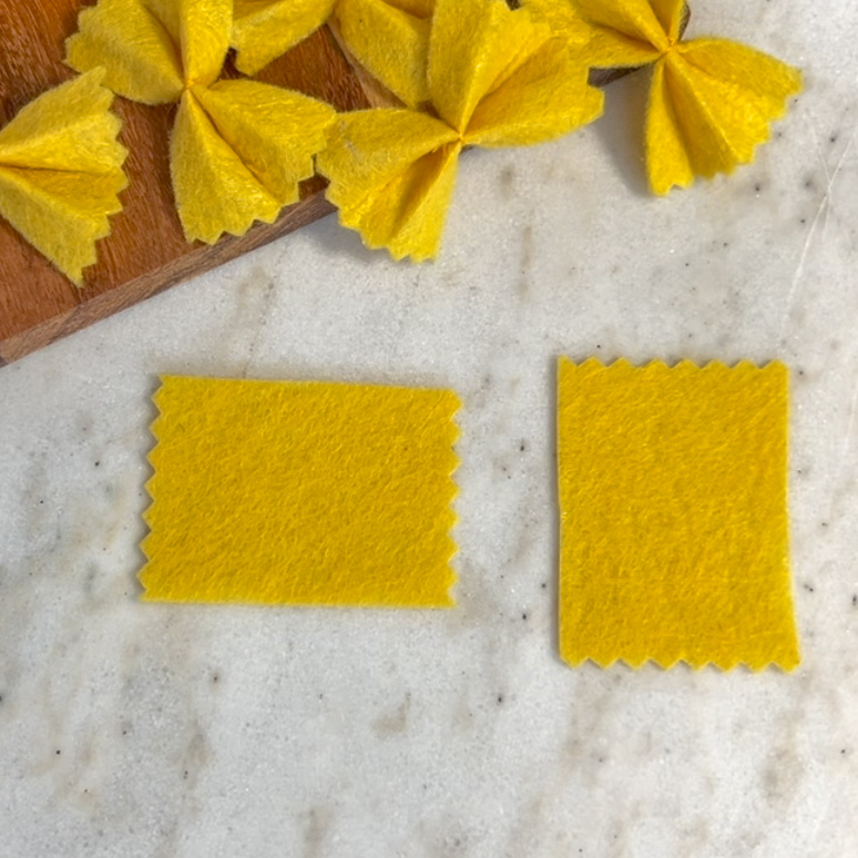 Filz zuschneiden für Pasta.